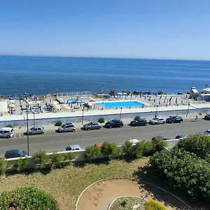  Appartement Seafront Suites