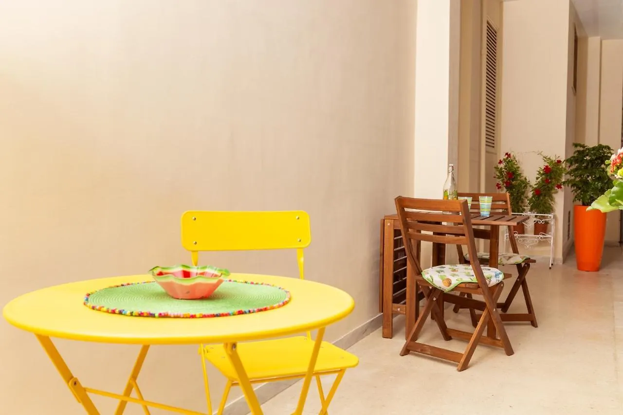 Robertone Guest House Bari