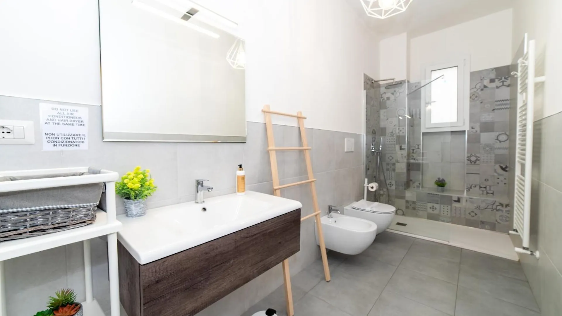 Robertone Guest House Bari